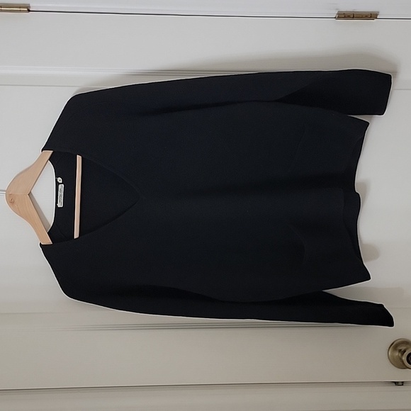 Unbranded, Size L Vintage Black 100% Pure Wool V Neck Sweater with Pockets - Picture 10 of 11